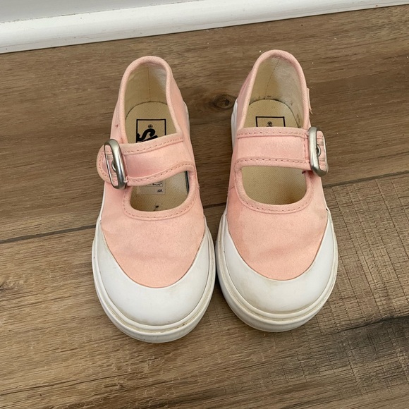 Vans Toddler Mary Jane Sneakers in Pink and White - Picture 2 of 11